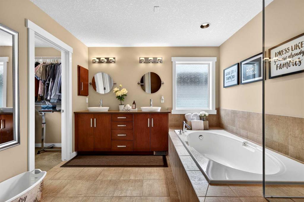 Fifth View of 44 Elgin Meadows Link SE, McKenzie Towne, Calgary, Alberta, T2Z 0S3