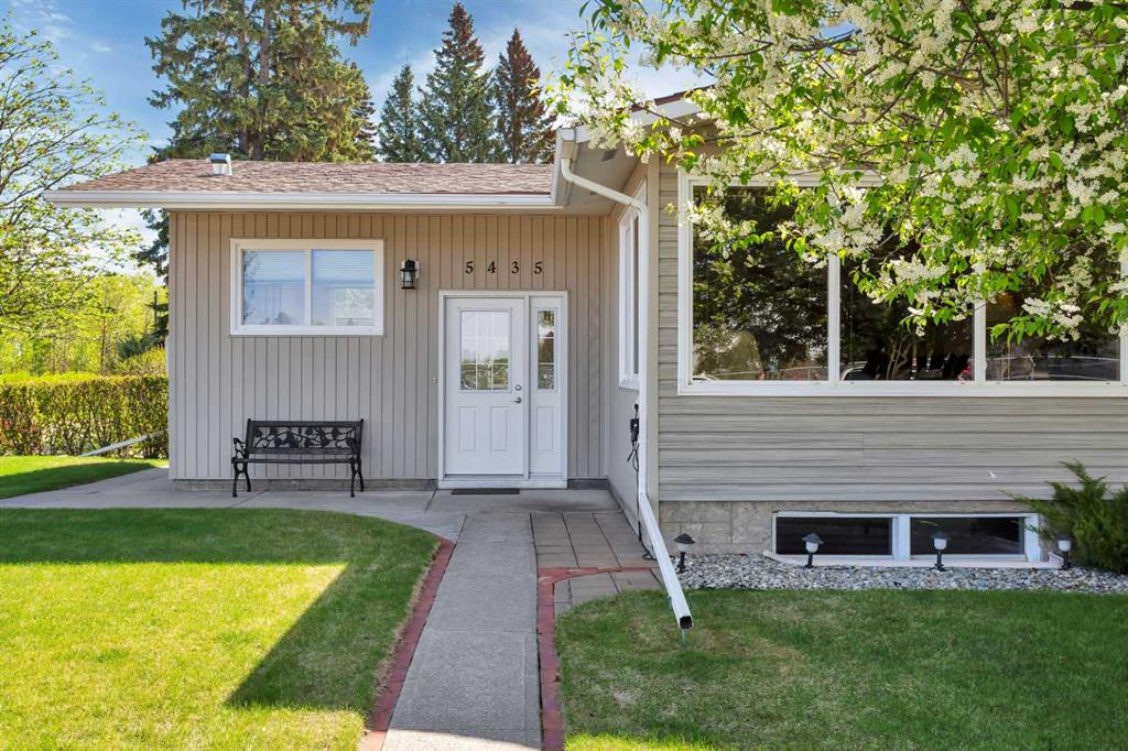 Fifth View of 5435 54 Street , Rocky Mtn House, Rocky Mountain House, Alberta, T4T 1A1