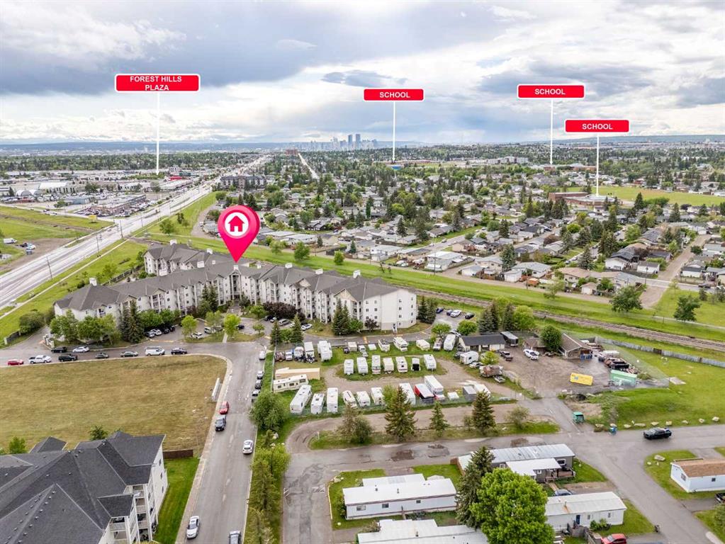 Third View of 146, 1717 60 Street SE, Red Carpet, Calgary, Alberta, T2A 7Y7