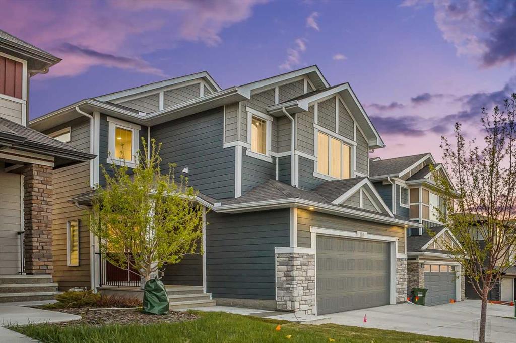 814 Bluerock Way SW, A2313536, Alberta,