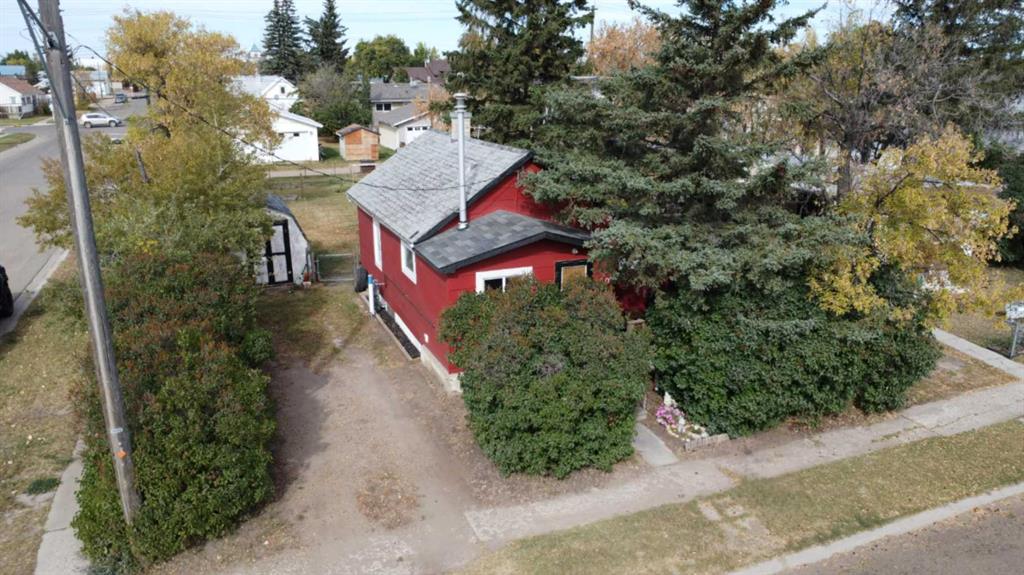320 Railway Avenue W, A2313537, Alberta,