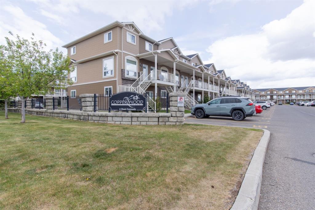 Second View of 69, 51 Keystone Terrace W, Copperwood, Lethbridge, Alberta, T1J 5B8