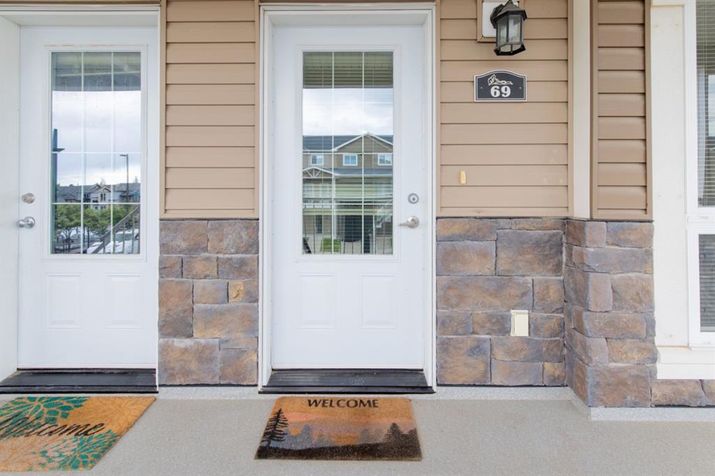 Fourth View of 69, 51 Keystone Terrace W, Copperwood, Lethbridge, Alberta, T1J 5B8