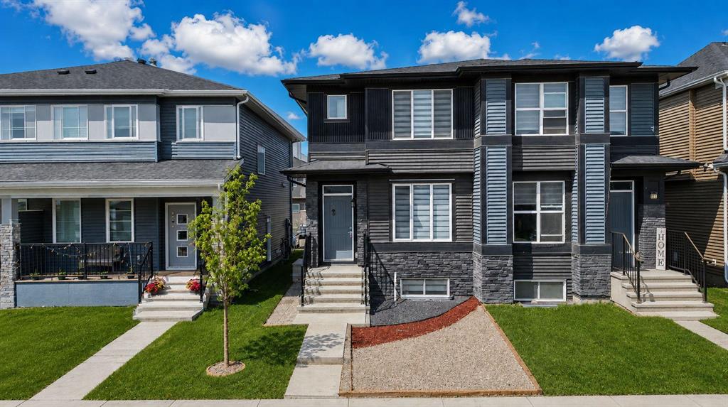 21 Corner Glen Row NE, A2313565, Alberta,