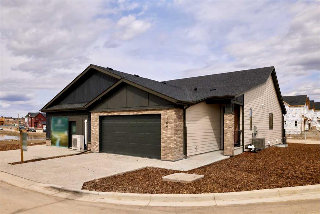 164 Juniper Ridge Crescent , A2313611, Alberta,