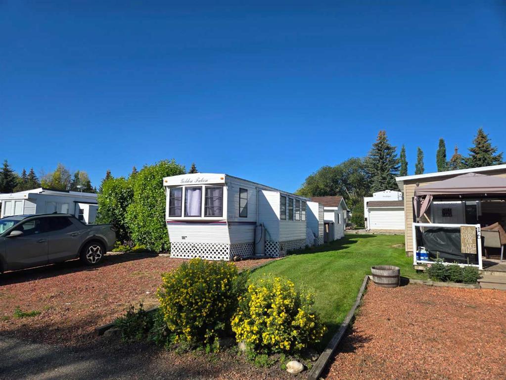 17 Points West Resort  , A2313619, Alberta,