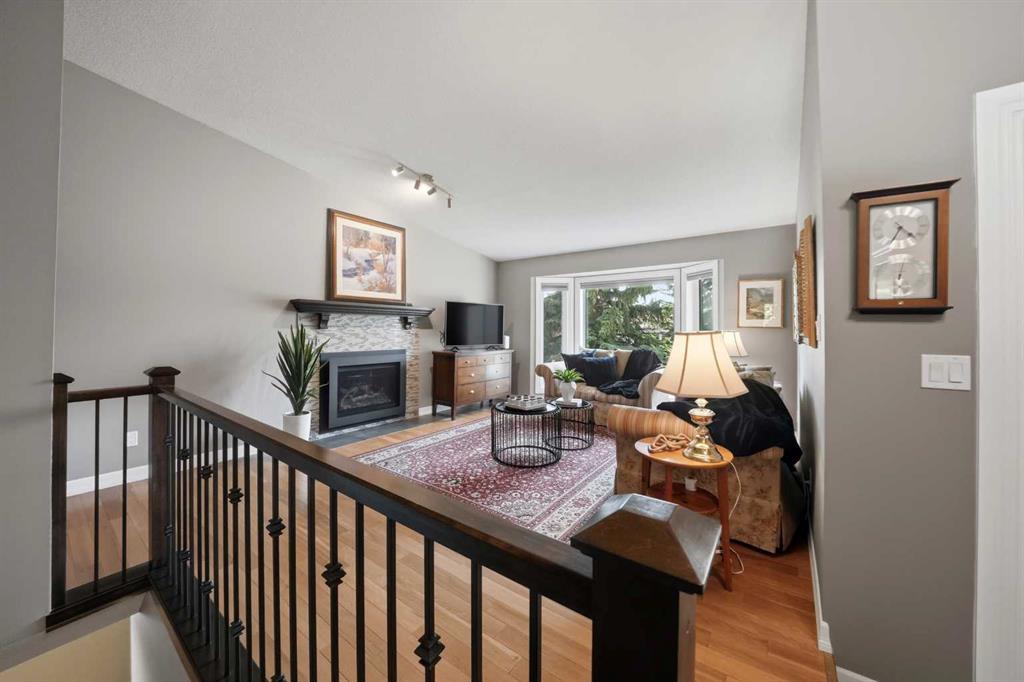Fifth View of 112 Denison Crescent , Deer Park Village, Red Deer, Alberta, T4R 2G1