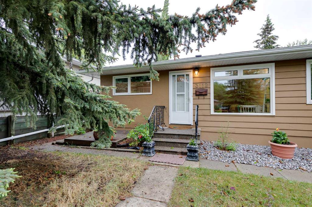 3112 42 Street SW, A2313661, Alberta,