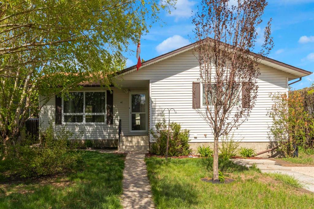 Second View of 326 9 Street , NONE, Beiseker, Alberta, T0M 0G0