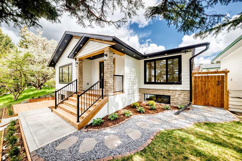 Third View of 152 Capri Avenue NW, Charleswood, Calgary, Alberta, T2L 0H5