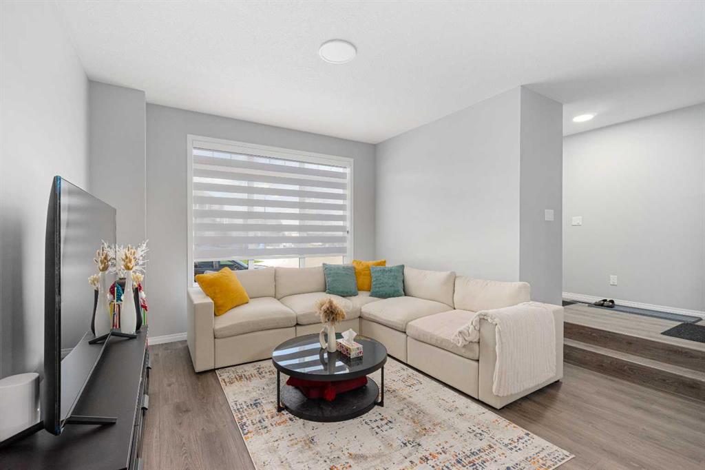 56 Belmont Green SW, A2313738, Alberta,
