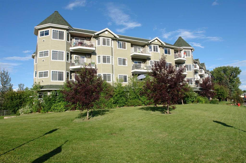 Fourth View of 205, 9918 Gordon Avenue , Downtown, Fort McMurray, Alberta, T9H5L1