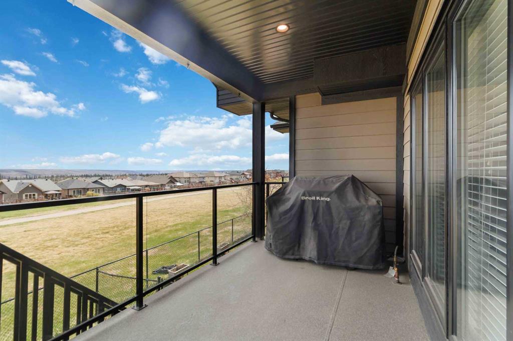Fifth View of 14, 208 SPARROWHAWK Drive , Eagle Ridge, Fort McMurray, Alberta, T9K 0Y8