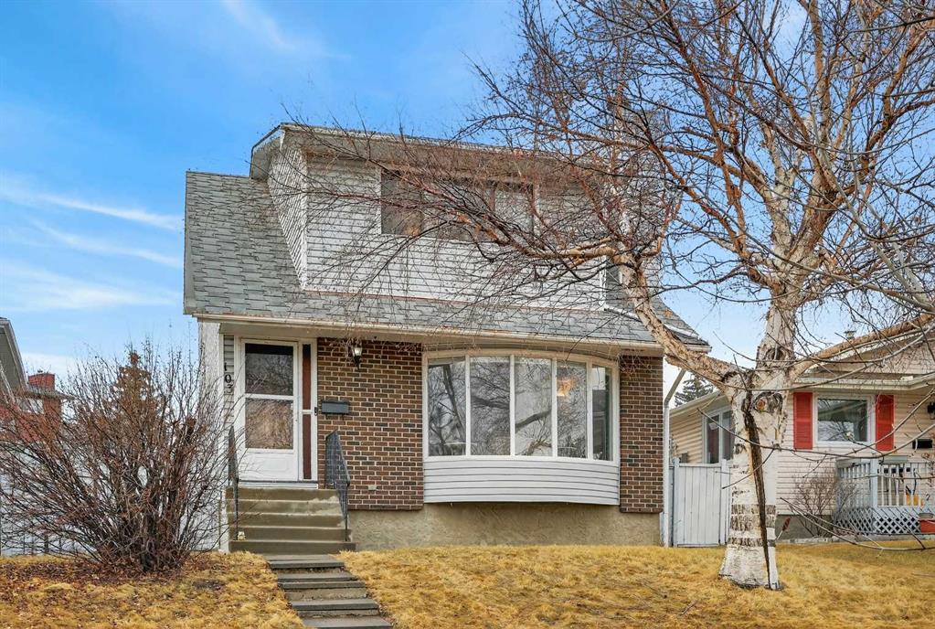 Third View of 103 Macewan Drive NW, MacEwan Glen, Calgary, Alberta, T3K 2G2