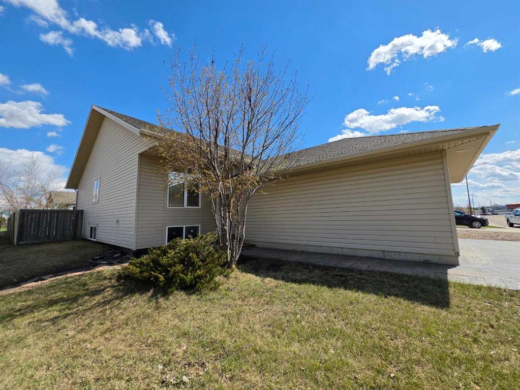 Third View of 4105 67th Avenue , Parkview Estates, Lloydminster, Alberta, T9V3G7