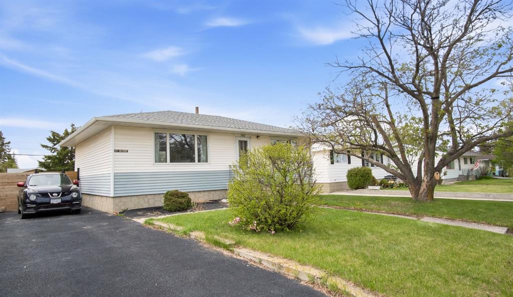 Third View of 5417 50 Street , NONE, Olds, Alberta, T4H1J1
