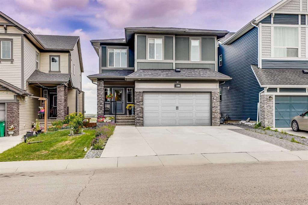 Second View of 247 Hillcrest Heights SW, Hillcrest, Airdrie, Alberta, T4B 3Z2