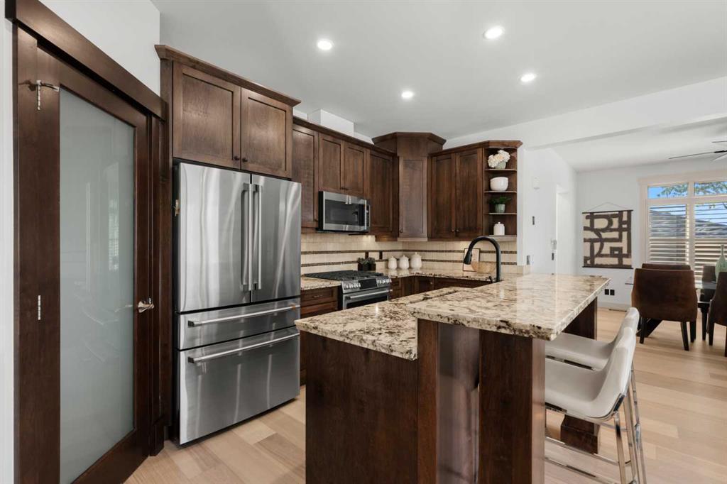 Fifth View of 2341 6 Avenue NW, West Hillhurst, Calgary, Alberta, T2N 0X3