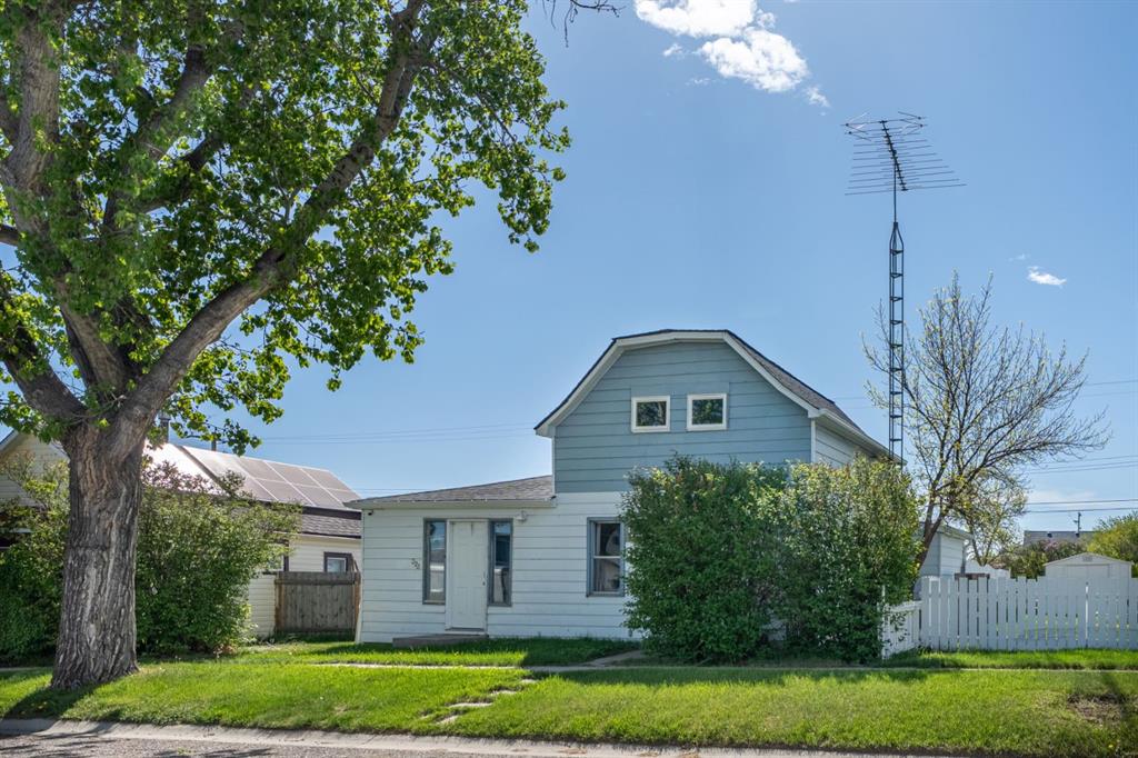 Third View of 223 2 Street N, NONE, Vulcan, Alberta, T0L 2B0