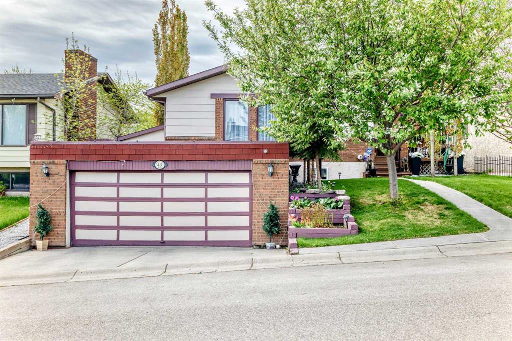 43 Beaconsfield Way NW, A2314059, Alberta,