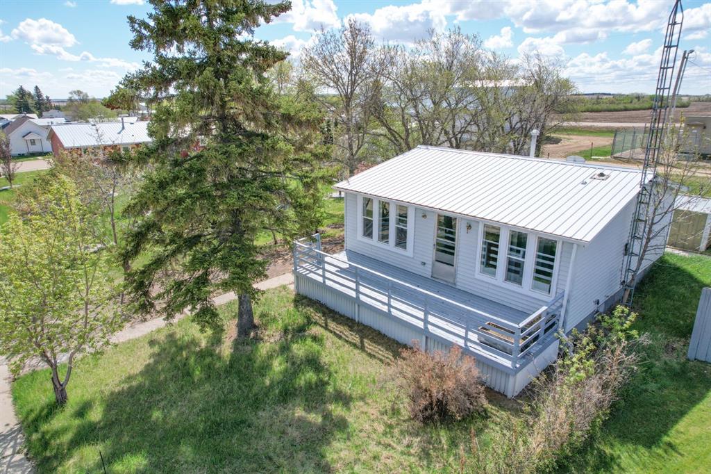 140 1st Street , A2314142, Alberta,