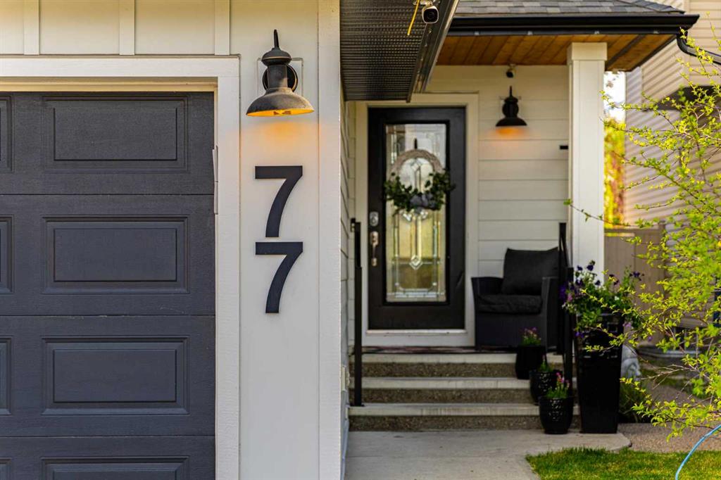 Third View of 77 Everbrook Drive SW, Evergreen, Calgary, Alberta, T2Y 0A4