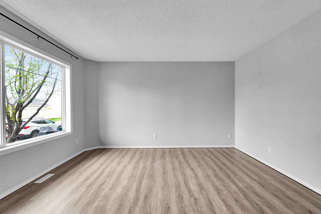 Fourth View of 164 Bridleridge Gardens SW, Bridlewood, Calgary, Alberta, T2Y 4L4