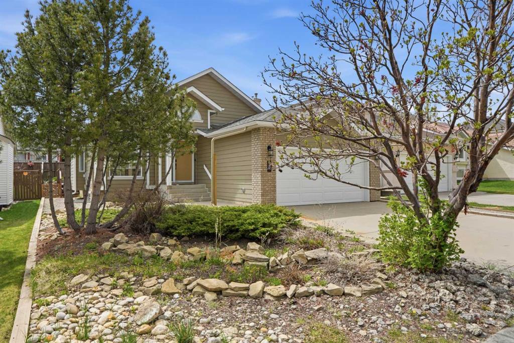 Third View of 58 Edgevalley Close NW, Edgemont, Calgary, Alberta, T3A 5E4