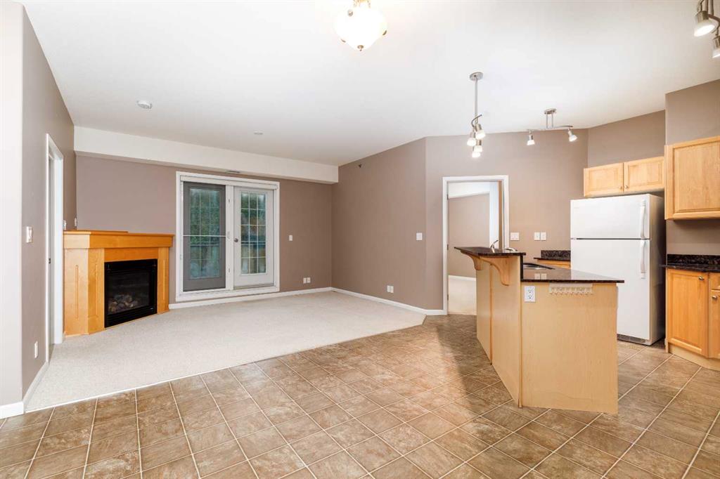 Fifth View of 418, 54 5040 Street , Downtown, Sylvan Lake, Alberta, T4S0A1