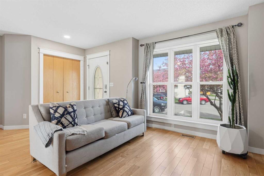 Fourth View of 22 Covewood Place NE, Coventry Hills, Calgary, Alberta, T3K 4V8