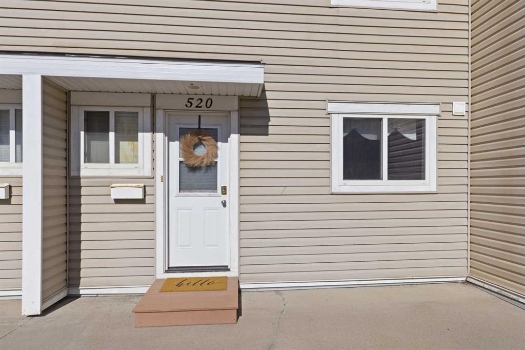 Fourth View of 520, 600 Signal Road , Thickwood, Fort McMurray, Alberta, T9H 3Z4