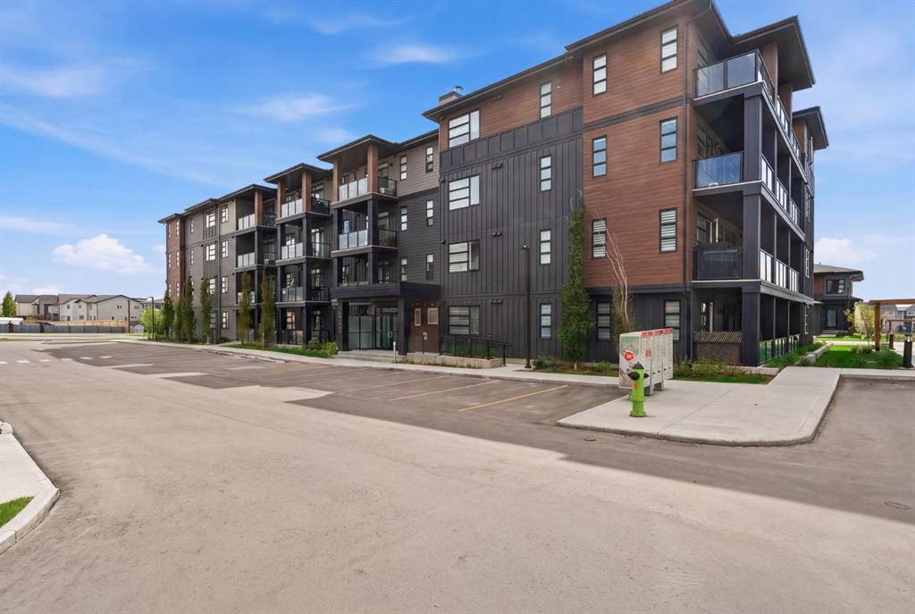 Fifth View of 2103, 55 Lucas Way NW, Livingston, Calgary, Alberta, T3P 2C7
