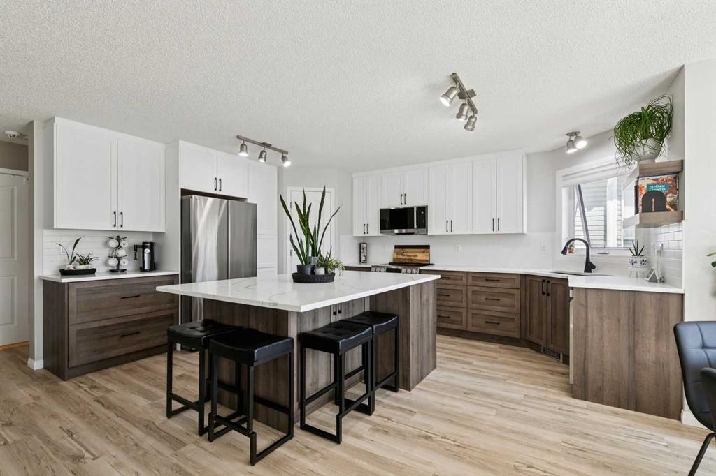 416 Stonegate Road NW, A2314325, Alberta,