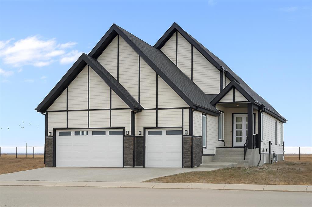 340 Muirfield Crescent , A2314328, Alberta,