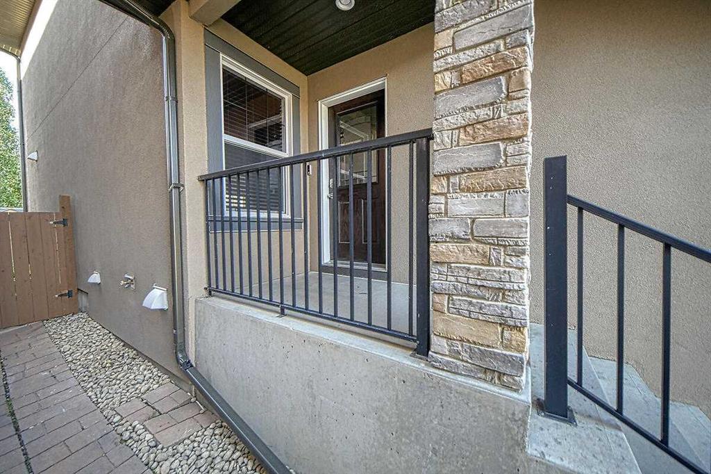 Third View of 106 Sage Meadows Way NW, Sage Hill, Calgary, Alberta, T3P 0G3