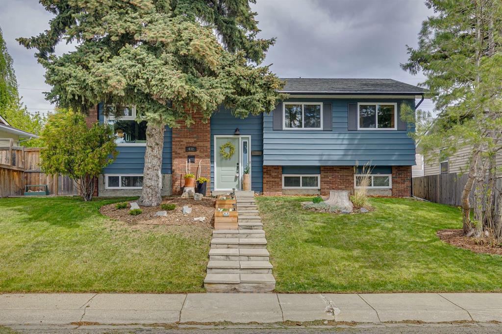 Main View of 432 Queensland Road SE, Queensland, Calgary, Alberta, T2J4G9
