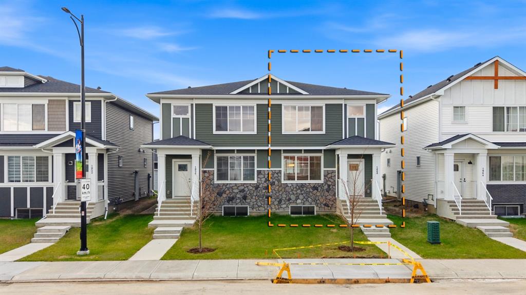 1060 West Lakeview Drive , A2314427, Alberta,