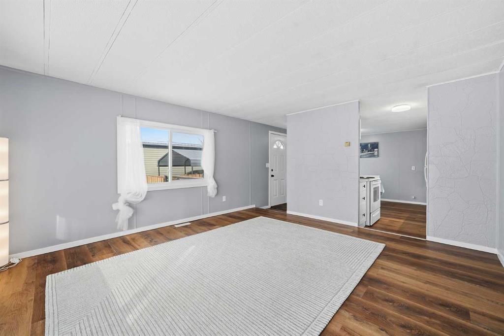 Fifth View of 281, 6220 17 Avenue SE, Red Carpet, Calgary, Alberta, T2A0V6