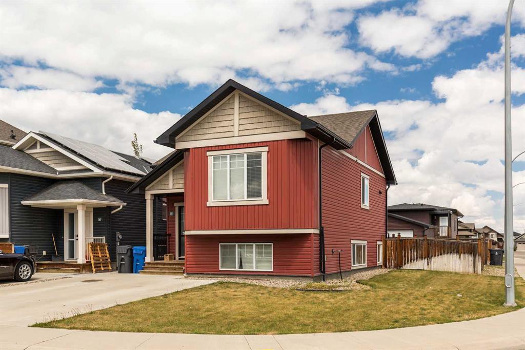 Third View of 247 Blackwolf Way N, Blackwolf 1, Lethbridge, Alberta, T1H 7B3