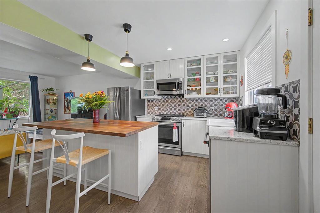Fourth View of 633 Regal Park NE, Renfrew, Calgary, Alberta, T2E 0S6