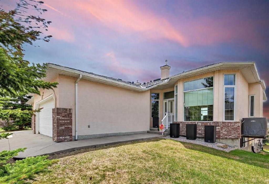 18 Eagleview Place , A2314458, Alberta,