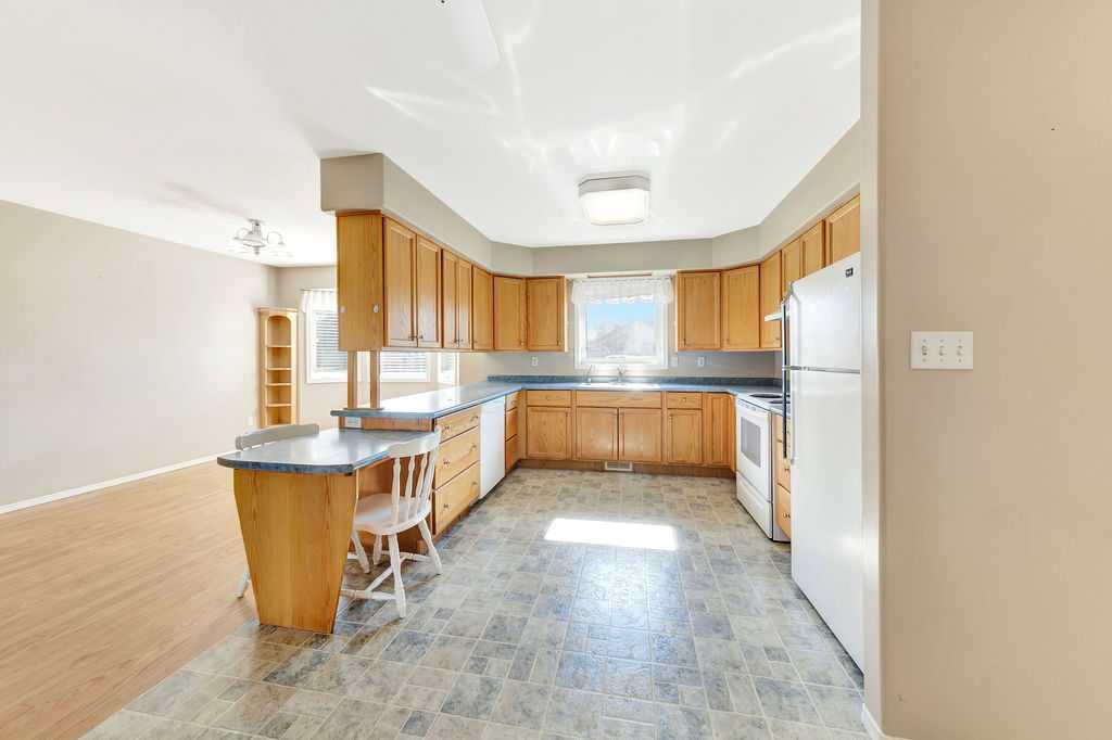 Fifth View of 16 1st Street W, NONE, Neilburg, Saskatchewan, S0M 2C0