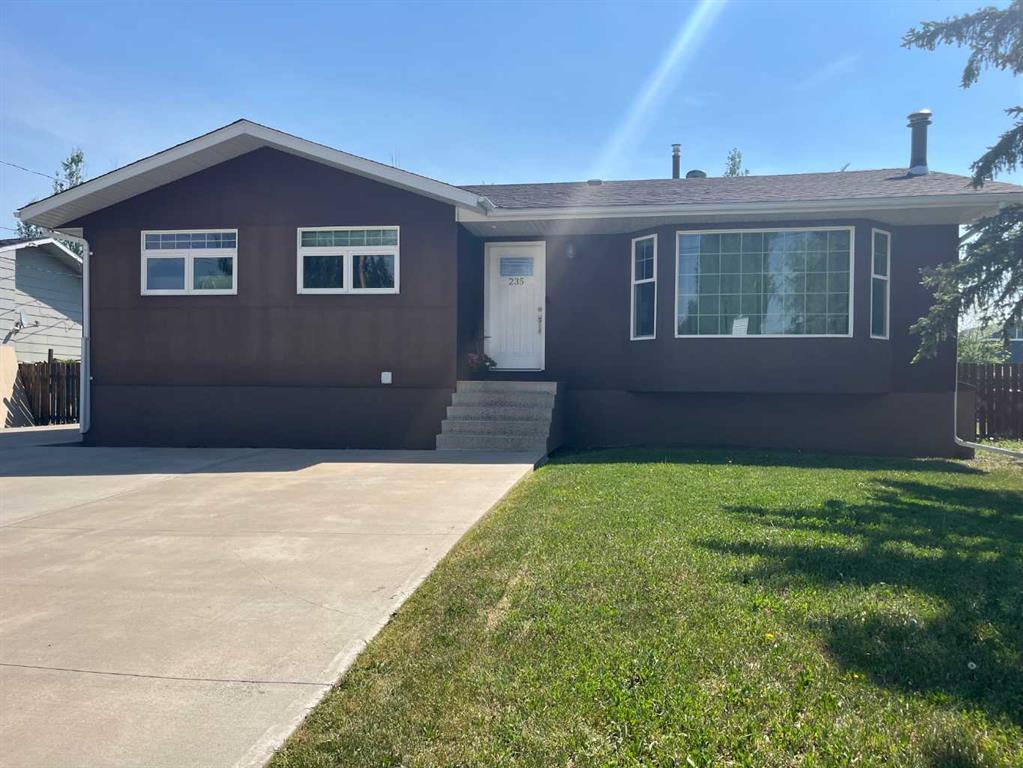 235S 50  W, A2314508, Alberta,