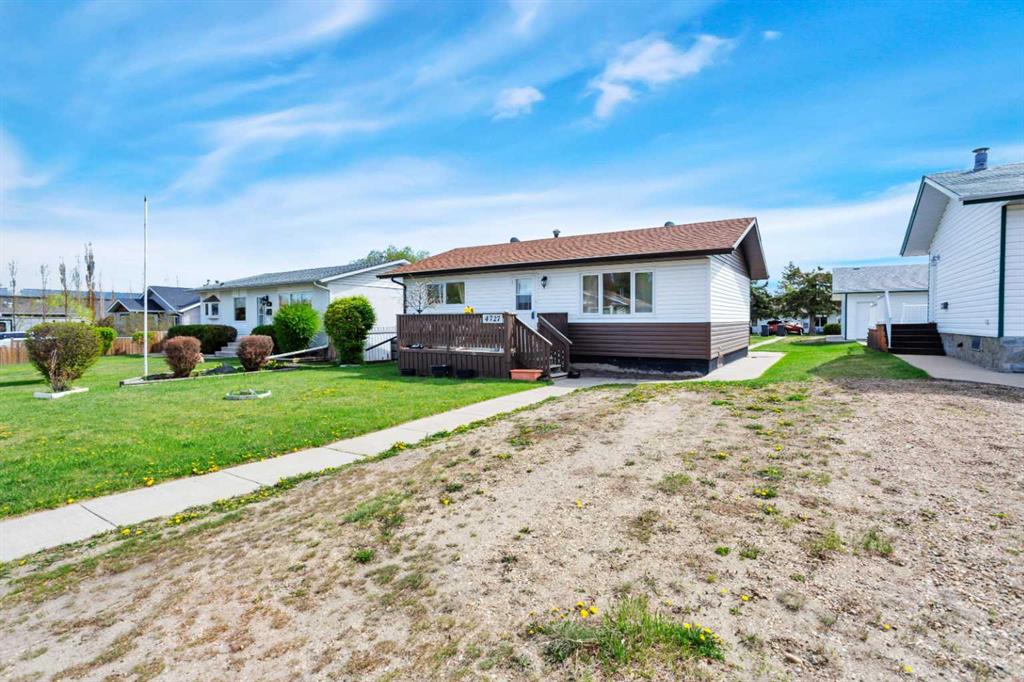 Fifth View of 4727 48 Street  , Palo, Sylvan Lake, Alberta, T4S 1M9