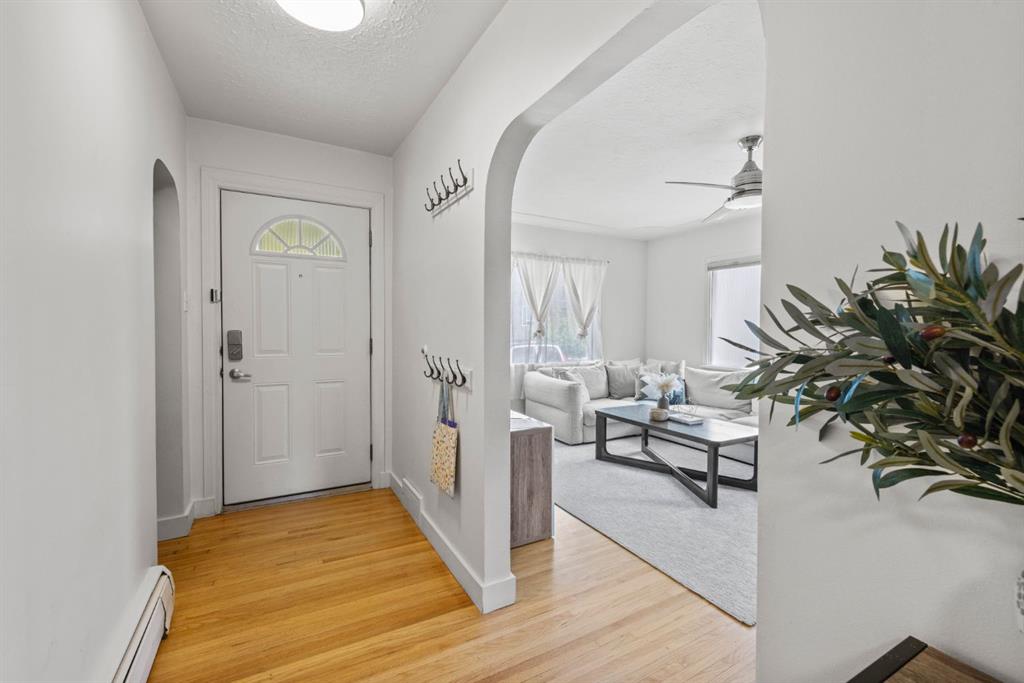 Fourth View of 2615 17A Street SW, Bankview, Calgary, Alberta, T2T 4S7