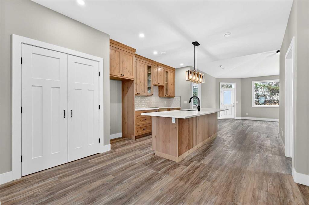 Fifth View of 30, 610 4 Avenue SW, NONE, Sundre, Alberta, T0M1X0