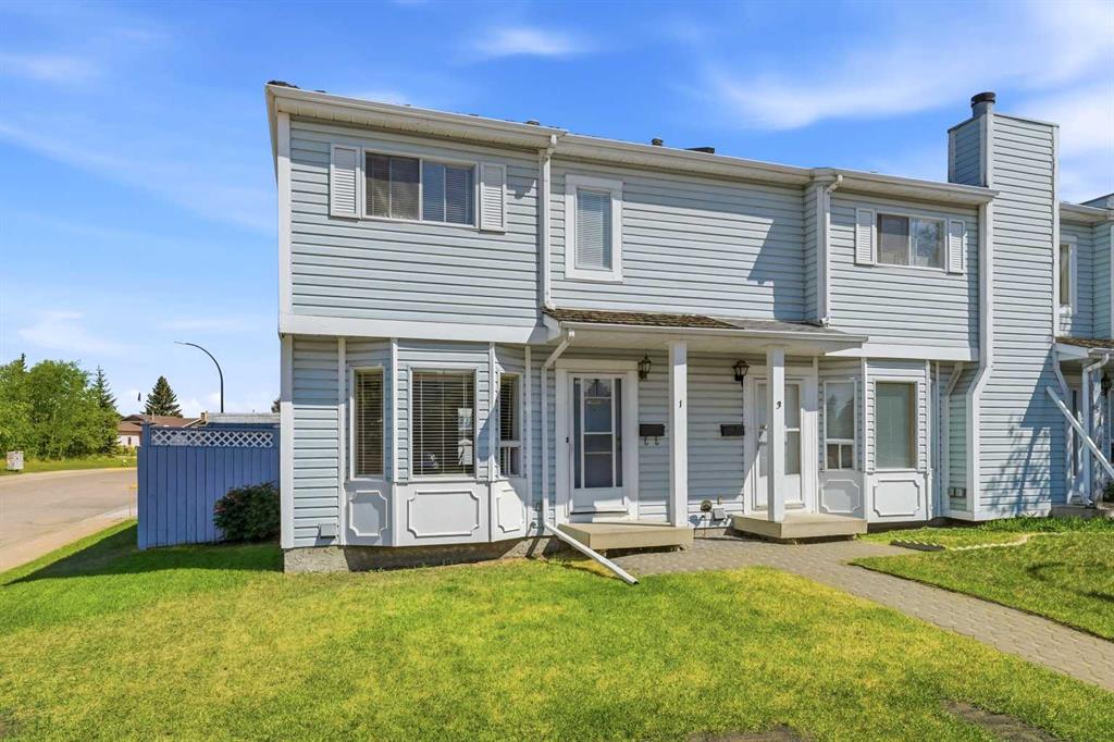 Second View of 1 Greig Close , Glendale Park Estates, Red Deer, Alberta, T4P 3L6