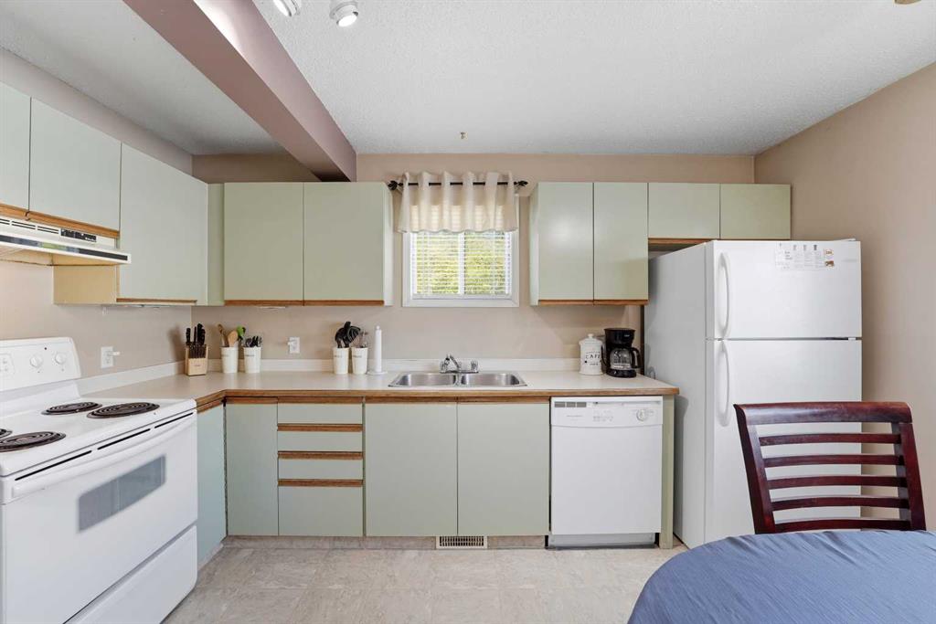 Fourth View of 1 Greig Close , Glendale Park Estates, Red Deer, Alberta, T4P 3L6