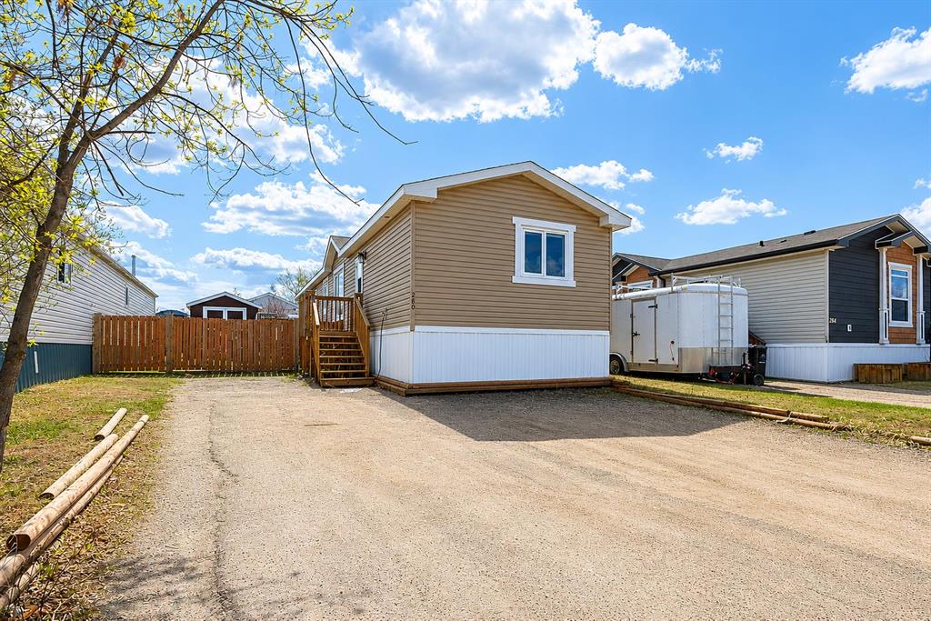 280 Clausen Crescent , A2314598, Alberta,
