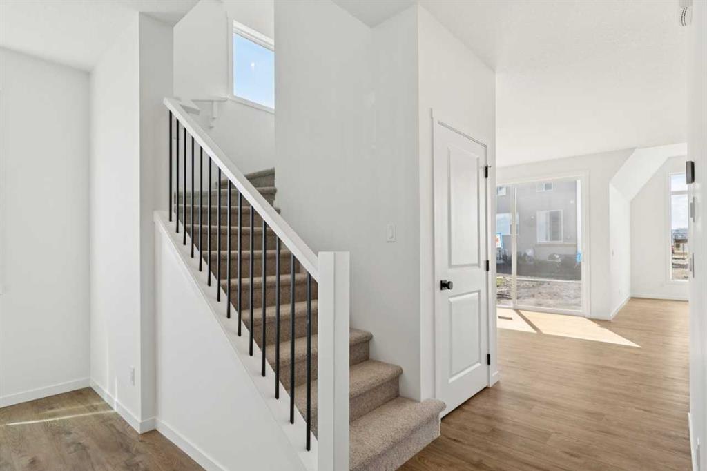 Fifth View of 93 Bartlett Way SE, Rangeview, Calgary, Alberta, T3S0Y1